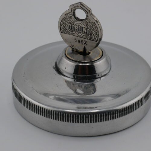 Korek zbiornika paliwa z kluczykiem Simson S51 SR50 po renowacji DDR