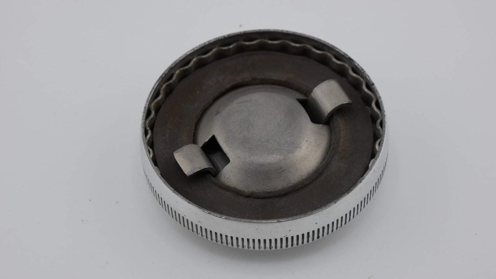 Korek zbiornika paliwa Simson SR1 SR2 po renowacji DDR - obrazek 2