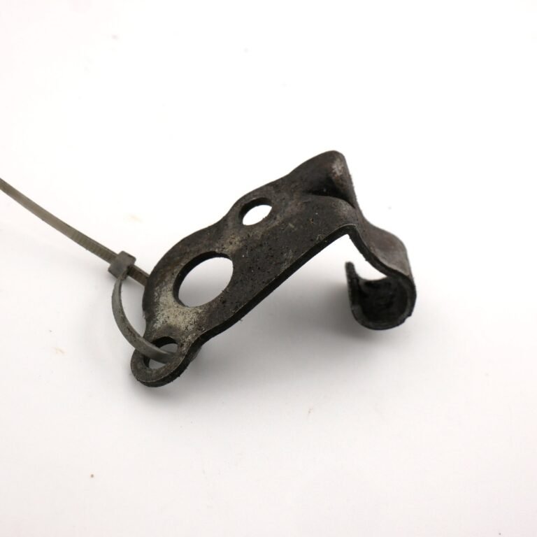 Przedni element mocujący do motocykla Kawasaki ZXR400, używany.