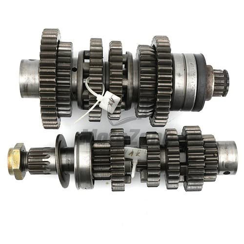 E1361 Kompletna skrzynia biegów (TRANSMISSION ASSY) – Kawasaki ZXR400 – używane