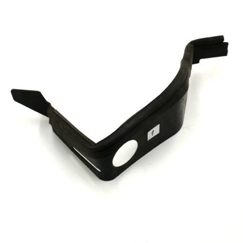 MotoZoneService - 14090C Osłona prawa zbiorniczka wyrównawczego (COVER,INNER COWLING,RH) – Kawasaki ZXR400 140901084 – używane 1 OEM