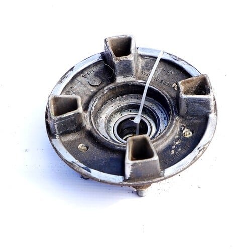 MotoZoneService - 42033 Zabierak piasty tylnej (COUPLING-ASSY, RR HUB) – Kawasaki ZXR400 420331212 – używane OEM