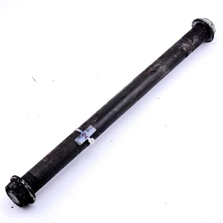 MotoZoneService - 33032 Oś wahacza (SHAFT-SWING ARM) – Kawasaki ZXR400 330321109 – używane OEM