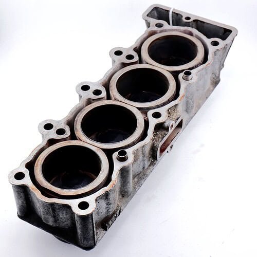 MotoZoneService - 11005A Cylinder silnika z tłokami (CYLINDER-ENGINE) – Kawasaki ZXR400 110051842 – używane OEM