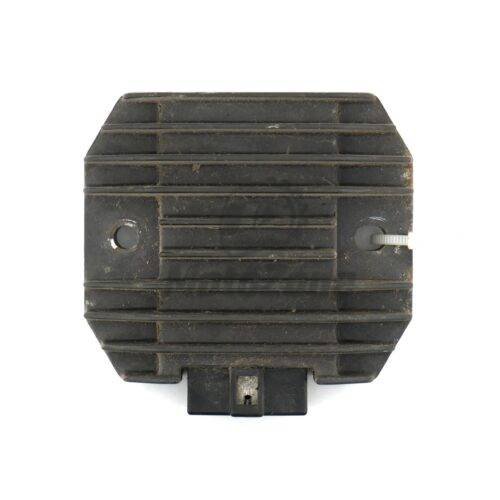 MotoZoneService - 21066 Regulator napięcia (REGULATOR-VOLTAGE) – Kawasaki ZXR400 210661089 – używane