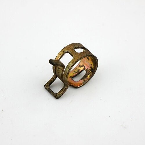 92037 Opaska przewodu paliwowego (CLAMP) – Kawasaki ZXR400 920371181 – używane