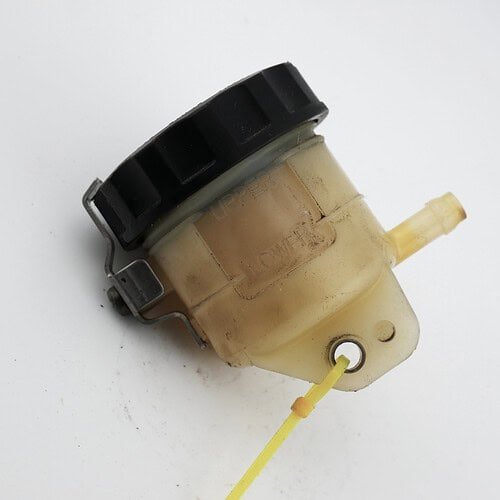 43078 / 43027 / 43028 / 43026 Zbiorniczek przedniej pompy hamulcowej (komplet) (RESERVOIR / CAP / DIAPHRAGM) – Kawasaki ZXR400 430781099 / 430271051 / 430281057 / 430261051 – używane