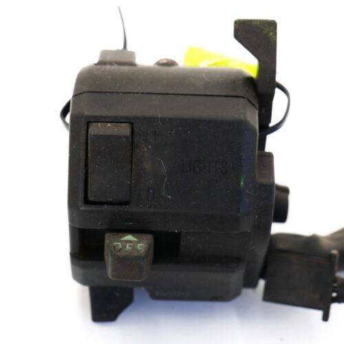 MotoZoneService - 46091A Przełączniki zespolone obudowa lewa (HOUSING-ASSY-CONTROL,LH) – Kawasaki ZXR400 460911447 – używane