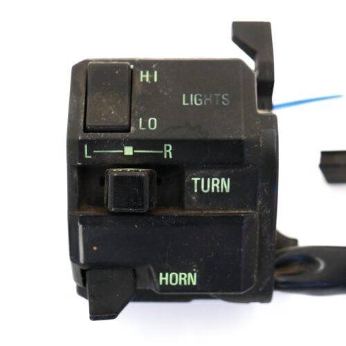 MotoZoneService - 46091A Przełączniki zespolone obudowa lewa (HOUSING-ASSY-CONTROL,LH) – Kawasaki ZXR400 460911447 – używane