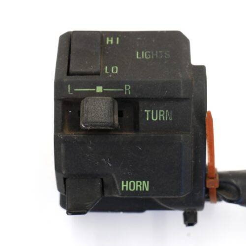 MotoZoneService - 46091A Przełączniki zespolone obudowa lewa (HOUSING-ASSY-CONTROL,LH) – Kawasaki ZXR400 460911447 – używane