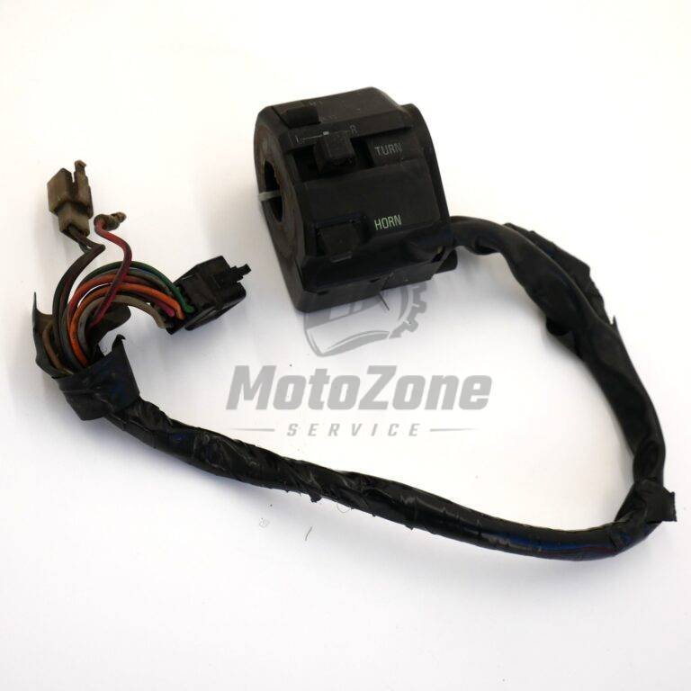 46091A Przełączniki zespolone obudowa lewa (HOUSING-ASSY-CONTROL,LH) – Kawasaki ZXR400 460911447 – używane MotoZoneService - 46091A Przełączniki zespolone obudowa lewa (HOUSING-ASSY-CONTROL,LH) – Kawasaki ZXR400 460911447 – używane