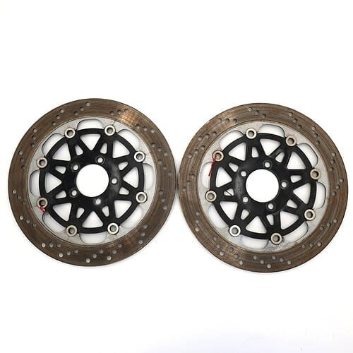 41080 + 41080A Tarcze hamulcowe przednie 310mm komplet lewa + prawa (DISC) – Kawasaki ZXR400 4108013125C / 4108013135C – używane (Kopia)