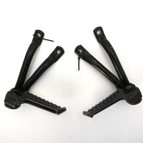 MotoZoneService - 35011 / 34028 Podnóżki pasażera komplet (STEP,RR) – Kawasaki ZXR400 350111497 / 350111498 / 340281490 / 340281491 – używane