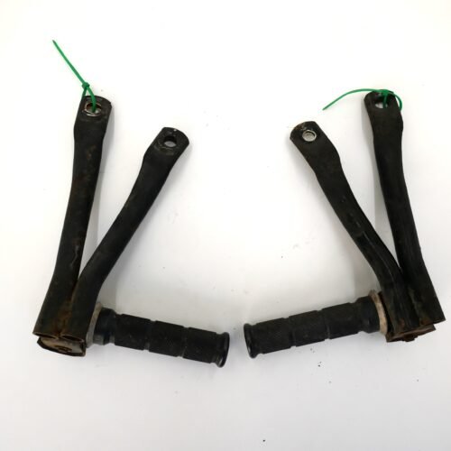 MotoZoneService - 35011 / 34028 Podnóżki pasażera komplet (STEP,RR) – Kawasaki ZXR400 350111497 / 350111498 / 340281490 / 340281491 – używane