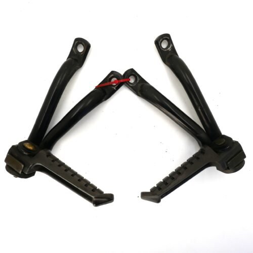 MotoZoneService - 35011 / 34028 Podnóżki pasażera komplet (STEP,RR) – Kawasaki ZXR400 350111497 / 350111498 / 340281490 / 340281491 – używane