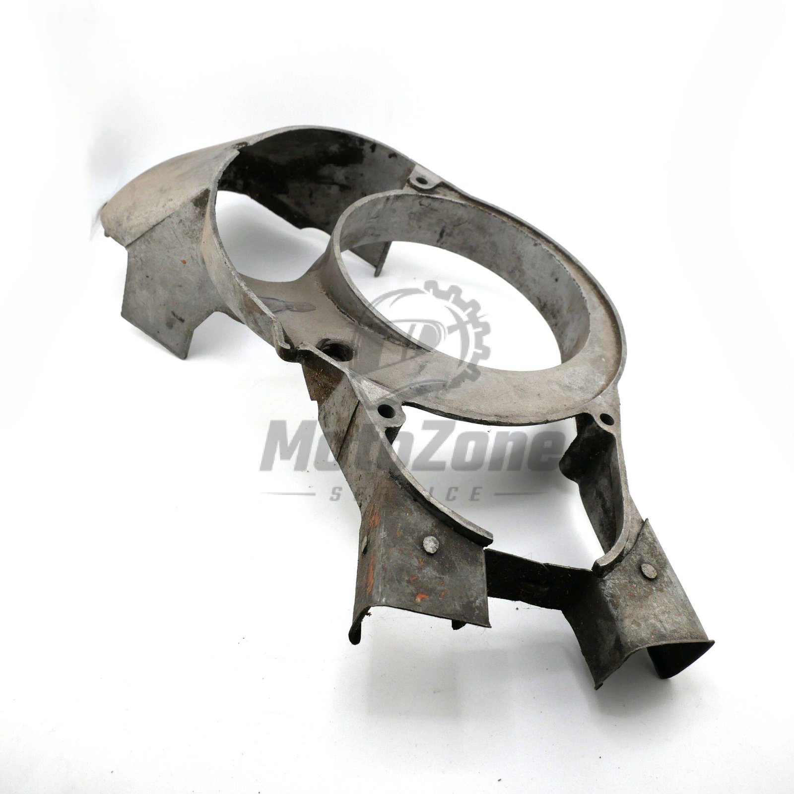 Osłona silnika prawa DDR 1137120905 TL6478/14 – Simson Duo KR51/1 SR4-2 SR4-4 – używane 4 Prawa osłona silnika DDR 1137120905 do Simson Duo KR51/1.