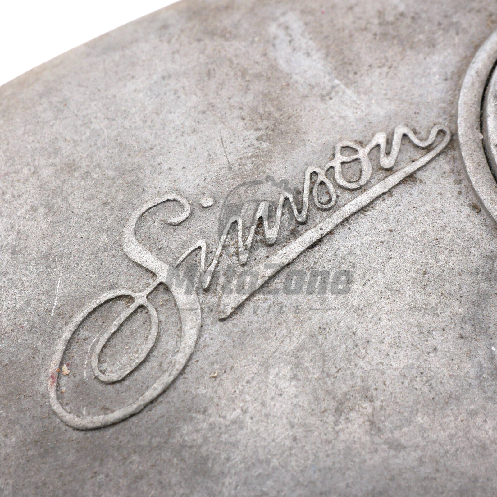 Pokrywa silnika lewa DDR – Simson DUO KR51/1 SR4-2 SR4-3 SR4-4 – używane 3 Pokrywa silnika Simson z logo marki, używana, model DDR R21501/0401P.