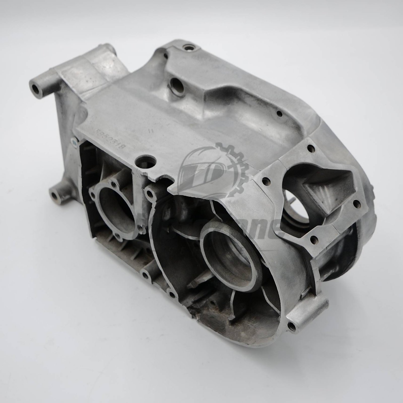 Kartery silnika M531/M541 – Simson S51 SR50 – DDR – używane – nr 5852318 1 MotoZoneService - Kartery silnika M531/M541 – Simson S51 SR50 – DDR – używane – nr 5852318 OEM