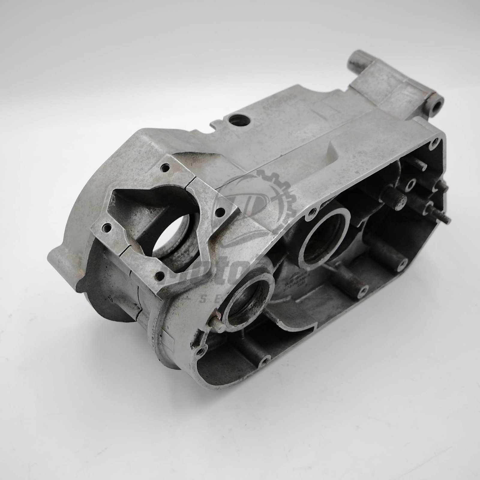 Kartery silnika M531/M541 – Simson S51 SR50 – DDR – używane – nr 5628239 3 MotoZoneService - Kartery silnika M531/M541 – Simson S51 SR50 – DDR – używane – nr 5308558 OEM