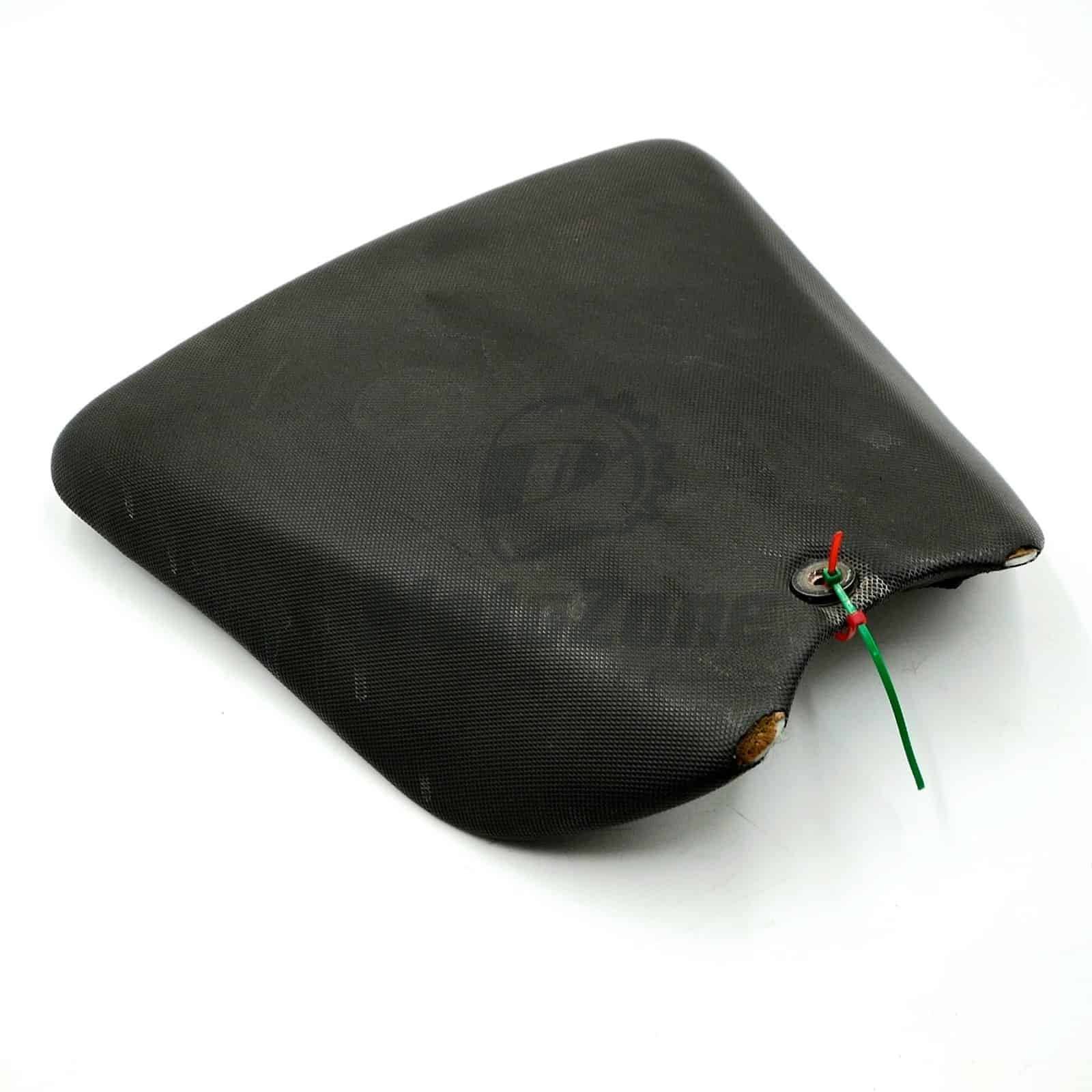 53001 Siedzenie przednie kierowcy czarne (SEAT-ASSY, FR, BLACK) – Kawasaki ZXR400 530011642MA – używane 2 1 MotoZoneService -4
