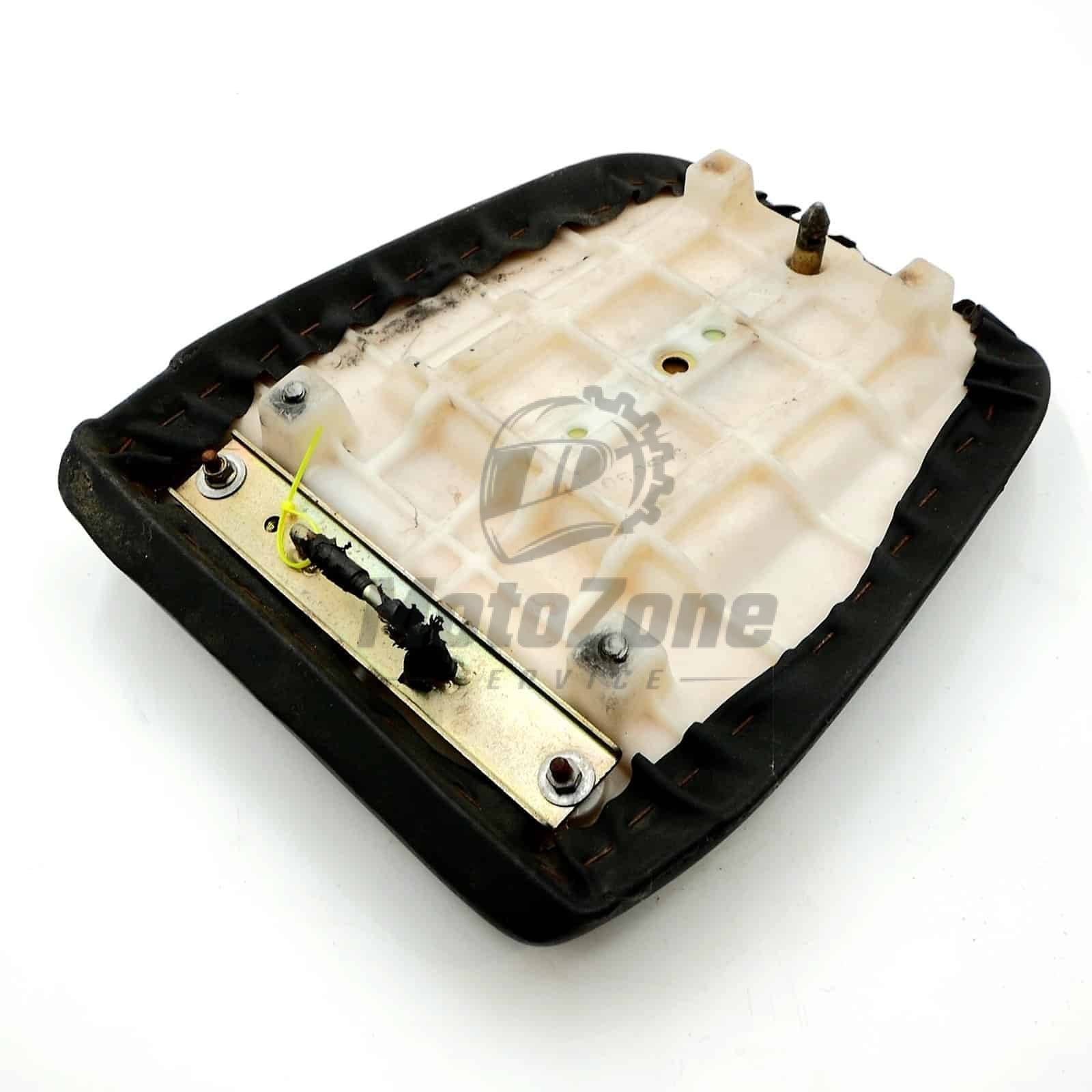 53001A Siedzenie tylne pasażera czarne (SEAT-ASSY, RR, BLACK) – Kawasaki ZXR400 530011643MA – używane 4 5 MotoZoneService -4