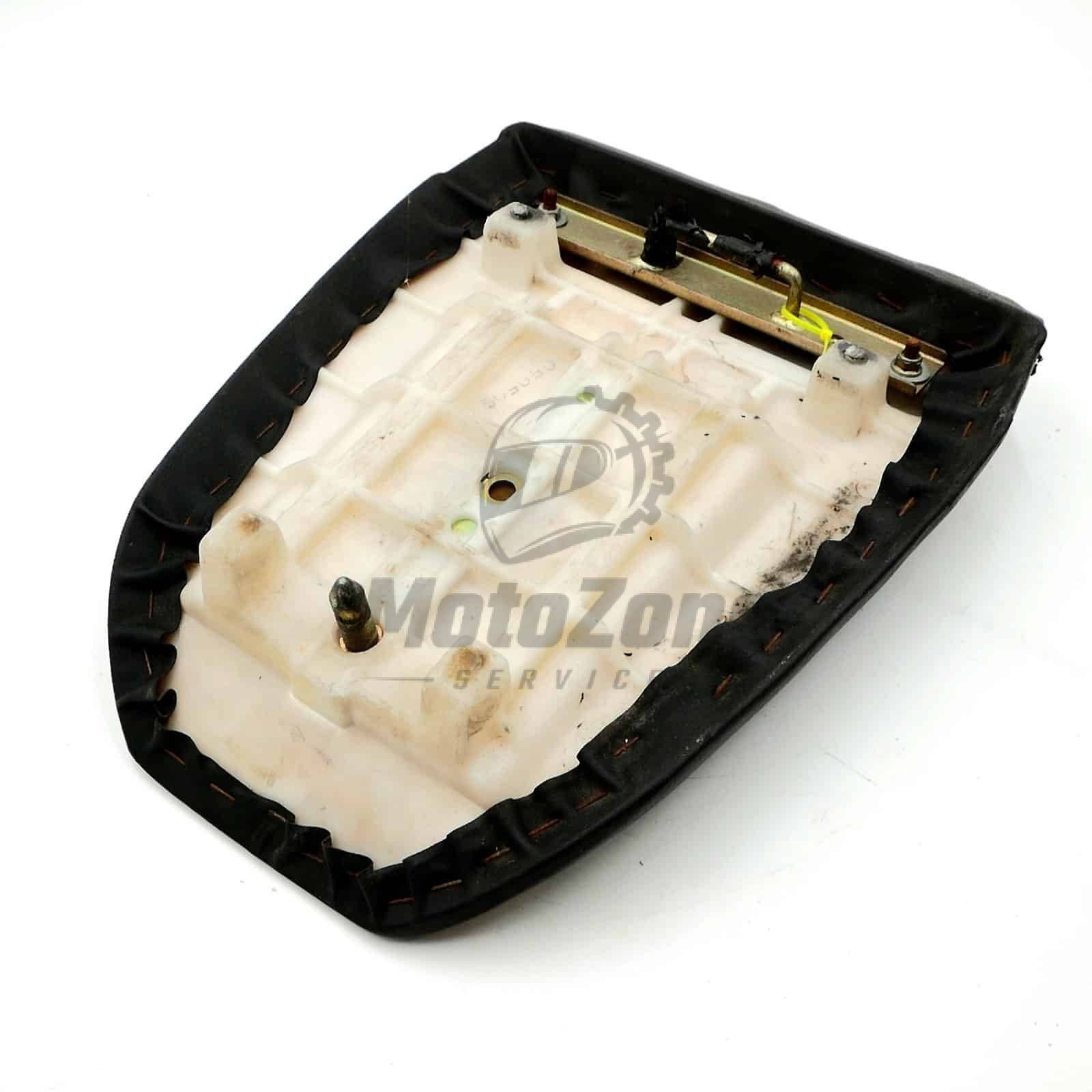 53001A Siedzenie tylne pasażera czarne (SEAT-ASSY, RR, BLACK) – Kawasaki ZXR400 530011643MA – używane 4 6 MotoZoneService -4