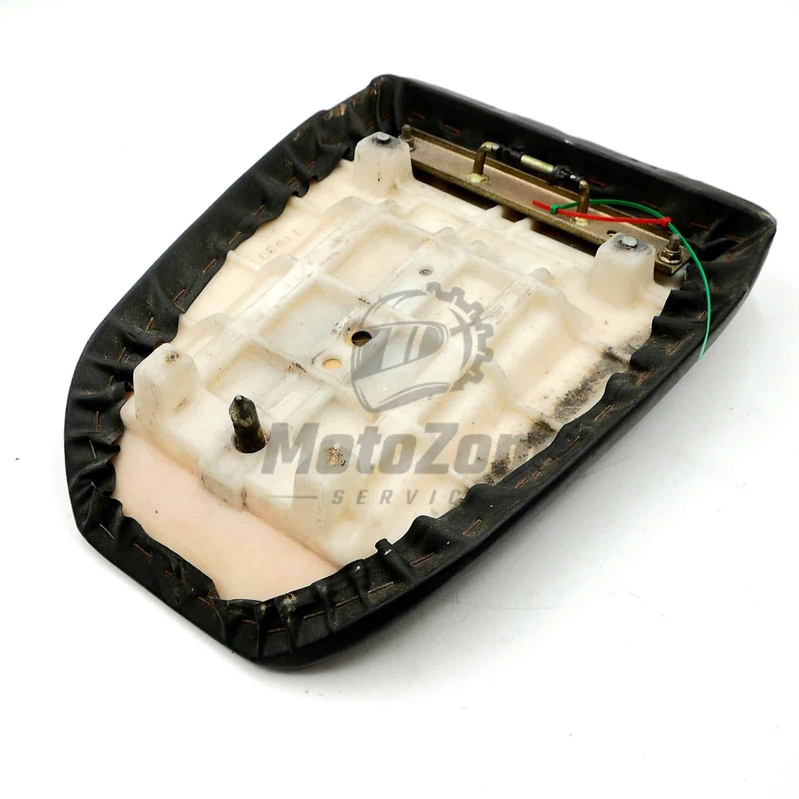 53001A Siedzenie tylne pasażera czarne (SEAT-ASSY, RR, BLACK) – Kawasaki ZXR400 530011643MA – używane 6 6 MotoZoneService -4