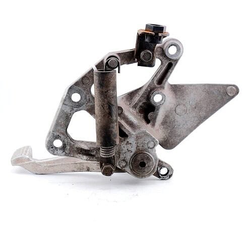 MotoZoneService - 35011D / 43001 / 34028C Prawy set podnóżka z pedałem hamulca (STEP,FR,RH + BRAKE PEDAL) – Kawasaki ZXR400 350111564 / 430011274 / 340281339 – używane 1 OEM