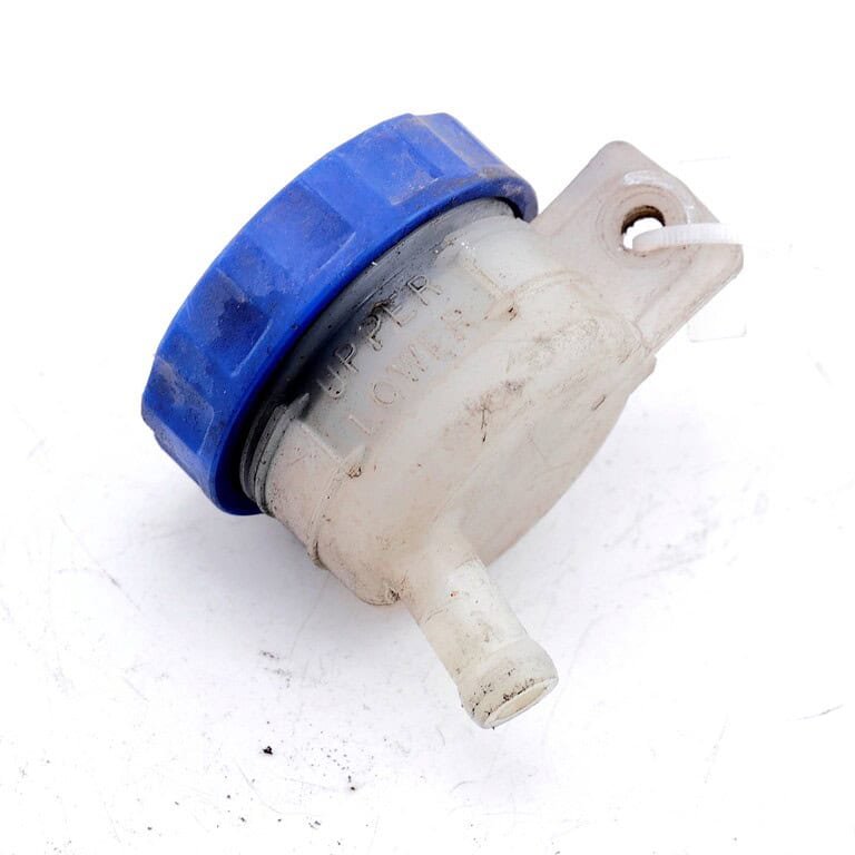 MotoZoneService - 43078 / 43027 / 43028 / 43026 Zbiorniczek tylnej pompy hamulcowej (komplet) (RESERVOIR / CAP / DIAPHRAGM) – Kawasaki ZXR400 430781082 / 430271051 / 430281057 / 430261051 – używane (Kopia) OEM