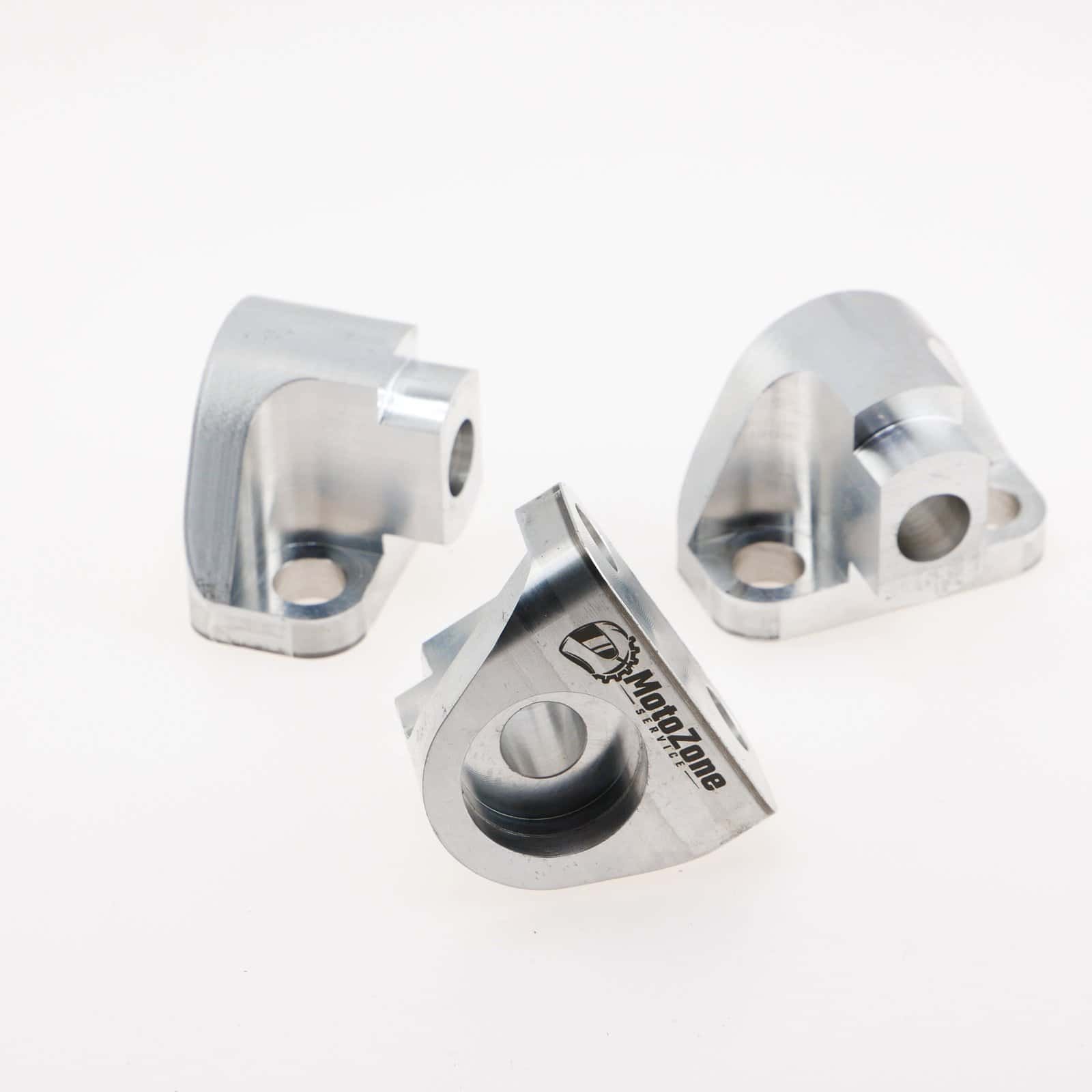 32029 Uchwyt silnika prawy srebrny (BRACKET-ENGINE,RH,SILVER) – Kawasaki ZXR400 320291837KF – nowe MotoZoneService 8 MotoZoneService - 32029 Uchwyt silnika prawy srebrny (BRACKET-ENGINE,RH,SILVER) – Kawasaki ZXR400 320291837KF – nowe MotoZoneService OEM