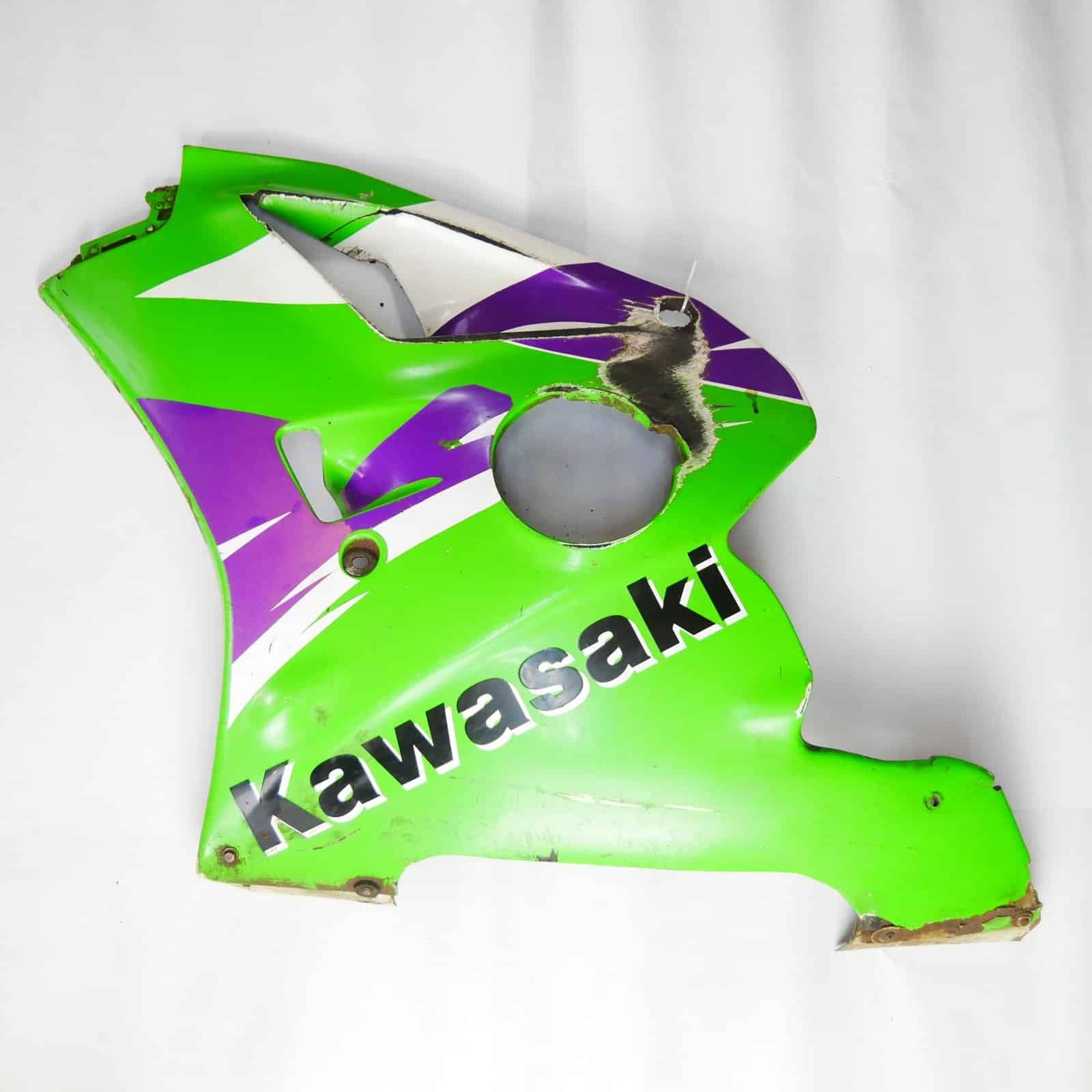 55049 Owiewka boczna duża lewa zielono-biała (COWLING.,LWR,LH,GREEN/WHITE) – Kawasaki ZXR400 550495345CK – używane 3 MotoZoneService -4
