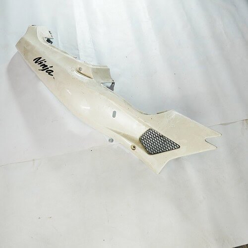 MotoZoneService - 55049 Owiewka górna przednia czasza biało-niebieska (COWLING.,UPP,P.WHITE/BLUE) – Kawasaki ZXR400 5504950336F – używane OEM