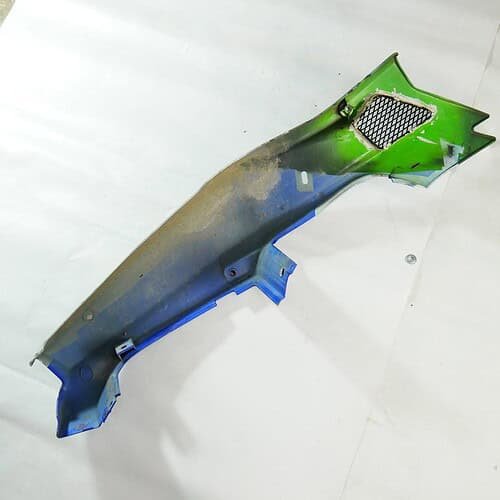 MotoZoneService - 55049 Owiewka górna przednia czasza biało-niebieska (COWLING.,UPP,P.WHITE/BLUE) – Kawasaki ZXR400 5504950336F – używane OEM