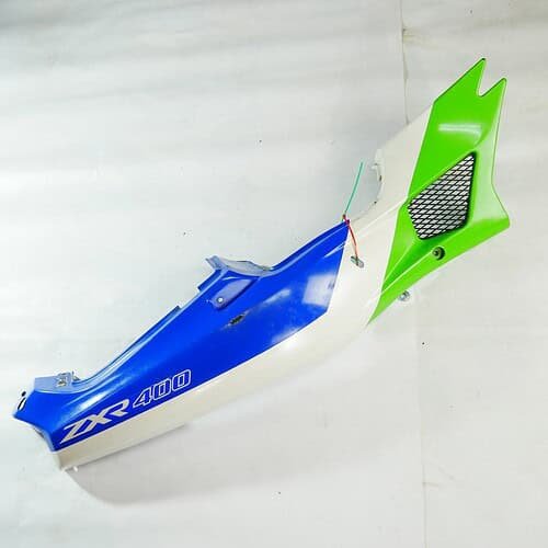 MotoZoneService - 55049 Owiewka górna przednia czasza biało-niebieska (COWLING.,UPP,P.WHITE/BLUE) – Kawasaki ZXR400 5504950336F – używane OEM