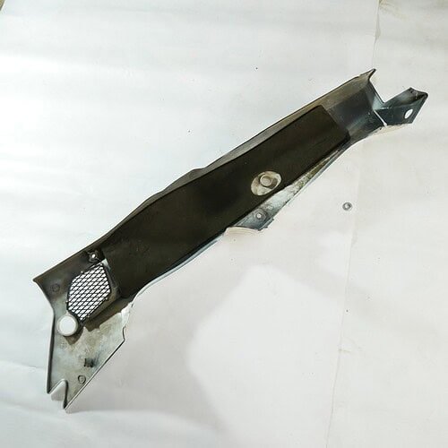 MotoZoneService - 55049 Owiewka górna przednia czasza biało-niebieska (COWLING.,UPP,P.WHITE/BLUE) – Kawasaki ZXR400 5504950336F – używane OEM